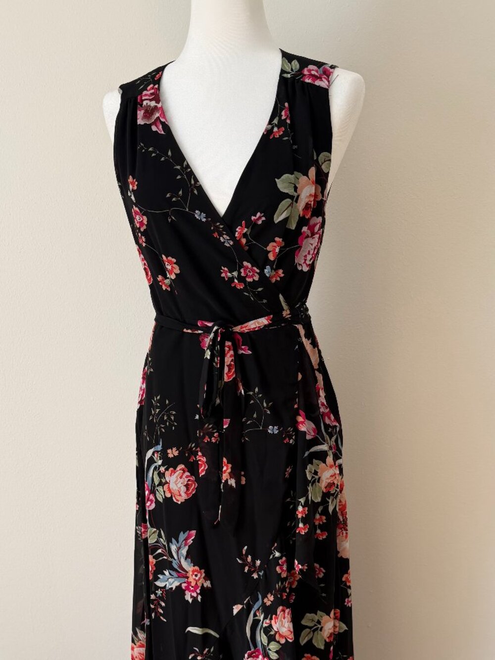 Lulus Tawny Black Floral Print Wrap Maxi Dress - Size Medium - Picture 5 of 11